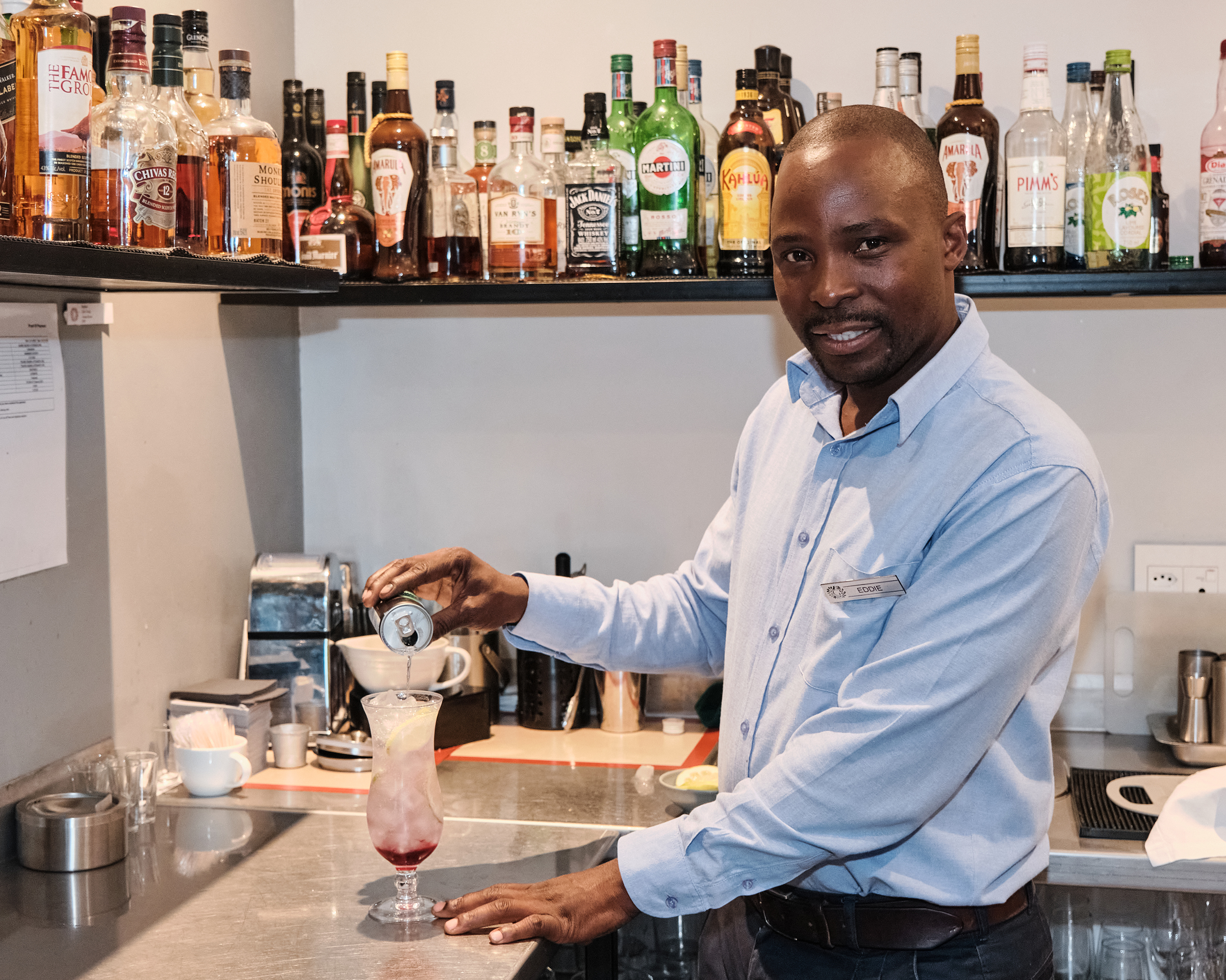 grootbos-web-sommerlier-bar-team-eddie.jpg