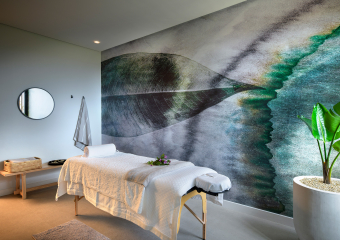 web-grootbos-wellness-spa-luxury-treatment-room.jpg