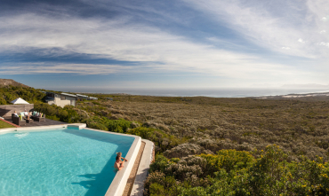 Grootbos Private Nature Reserve - Forest Lodge - Whats Special - Infinity Pool.jpg